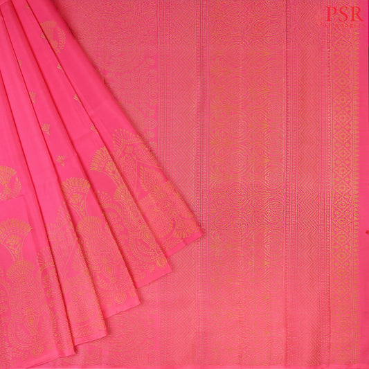 Step into the spotlight with our Electric Pink Soft Silk Saree, beautifully paired with a Dark Olive Yellow combination. 