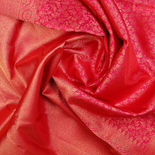 This Hot Pink Kanchipuram Silk Saree from PSR Silk Sarees is a striking masterpiece from the "Vaichitrya Kanjivaram" collection