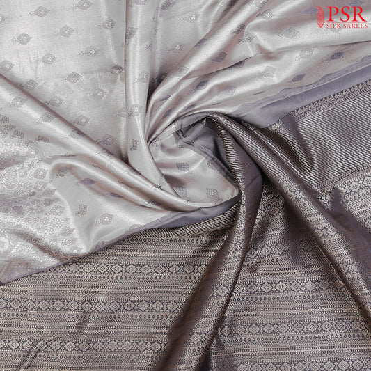 Gainsboro Grey Kanchipuram Tissu Silk Saree