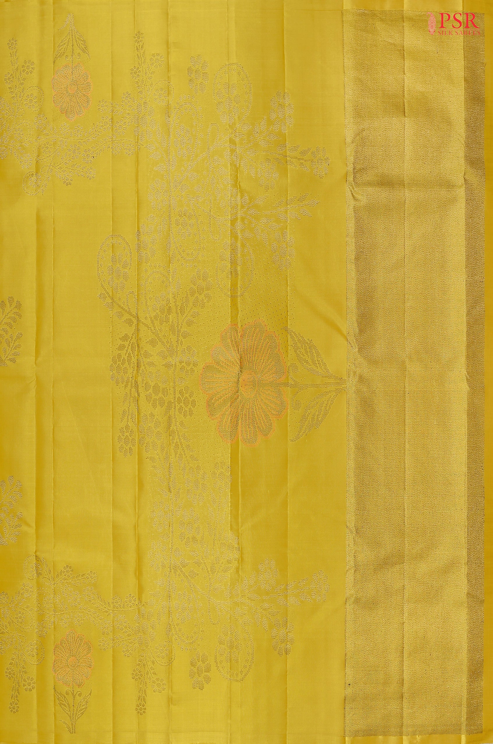 This Olive Yellow Kanchipuram Silk Saree from PSR Silk Sarees is a stunning addition to the Shrestha Kanjivaram collection