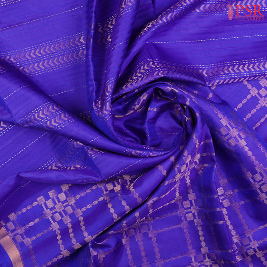 Indulge in timeless elegance with our Royal Blue&nbsp;Soft Silk Saree, crafted to perfection with&nbsp;impressive copper zari jacquard stripes patterm